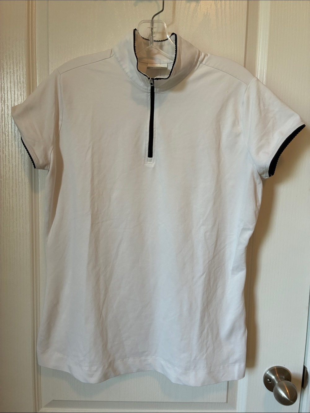 Nike White Short-Sleeve Zip Mock Neck Polo with Black Trim used for pickleball